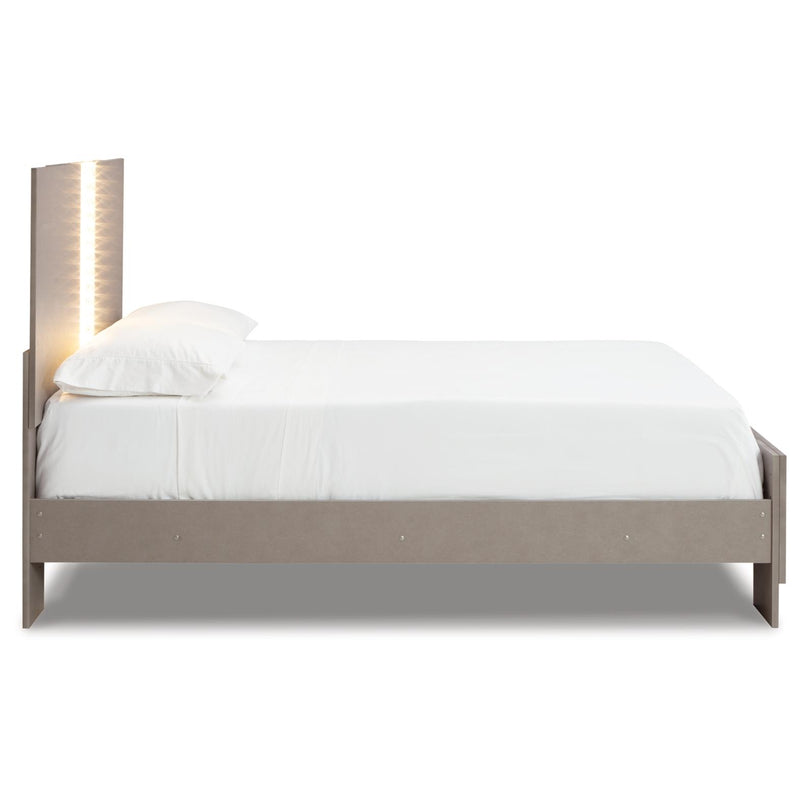 Signature Design by Ashley Surancha B1145B19 8 pc Queen Panel Bedroom Set IMAGE 10