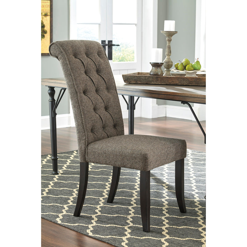 Signature Design by Ashley Tripton Dining Chair Tripton D530-02 (2 per package) IMAGE 11