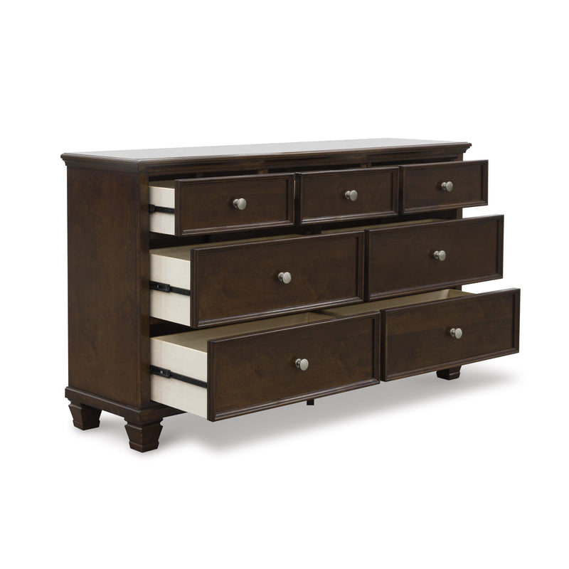 Signature Design by Ashley Danabrin 7-Drawer Dresser B685-31 IMAGE 2