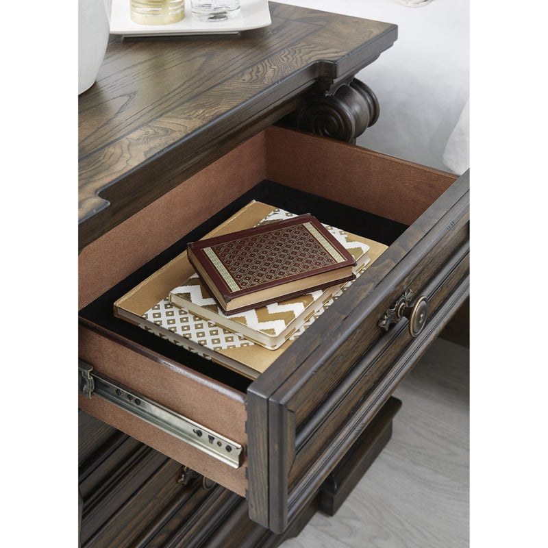 Signature Design by Ashley Maylee 3-Drawer Nightstand B947-93 IMAGE 7