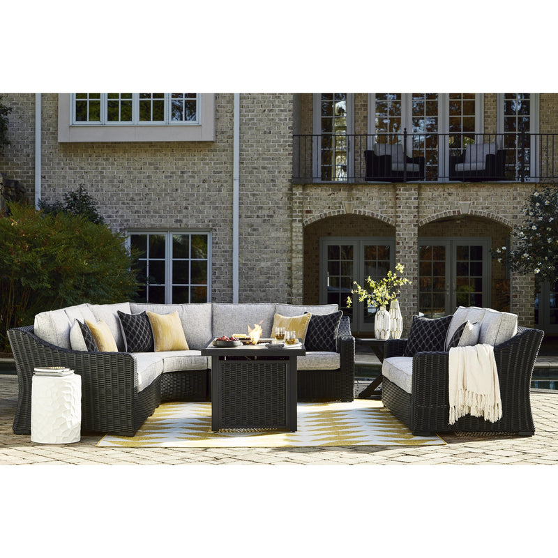 Signature Design by Ashley Outdoor Seating Sectionals P792-846/P792-851/P792-854 IMAGE 10