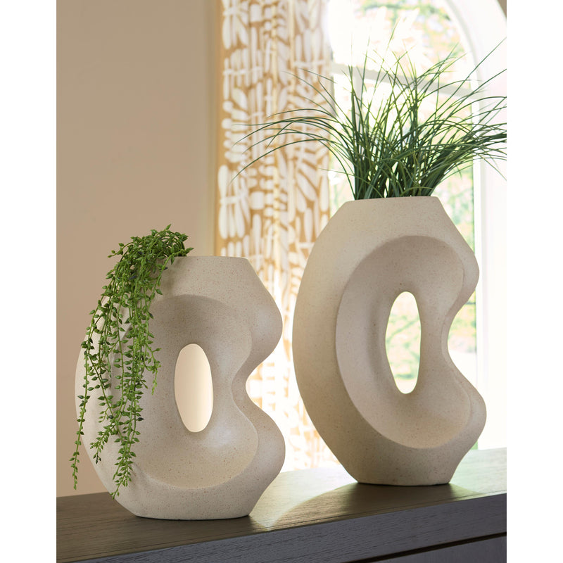  Signature Design by Ashley Odion A2000841 Vase IMAGE 4