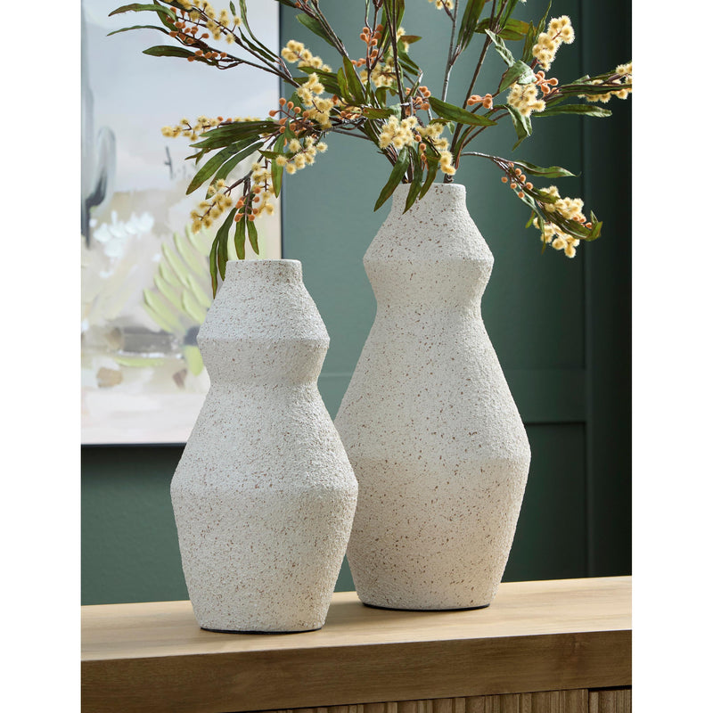  Signature Design by Ashley Dawthorne A2000850 Vase IMAGE 3